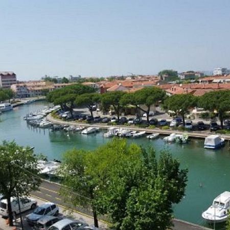 Appartamento Perco Riva Slataper غرادو المظهر الخارجي الصورة
