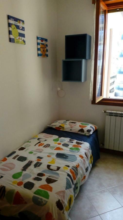 Appartamento Perco Riva Slataper غرادو المظهر الخارجي الصورة